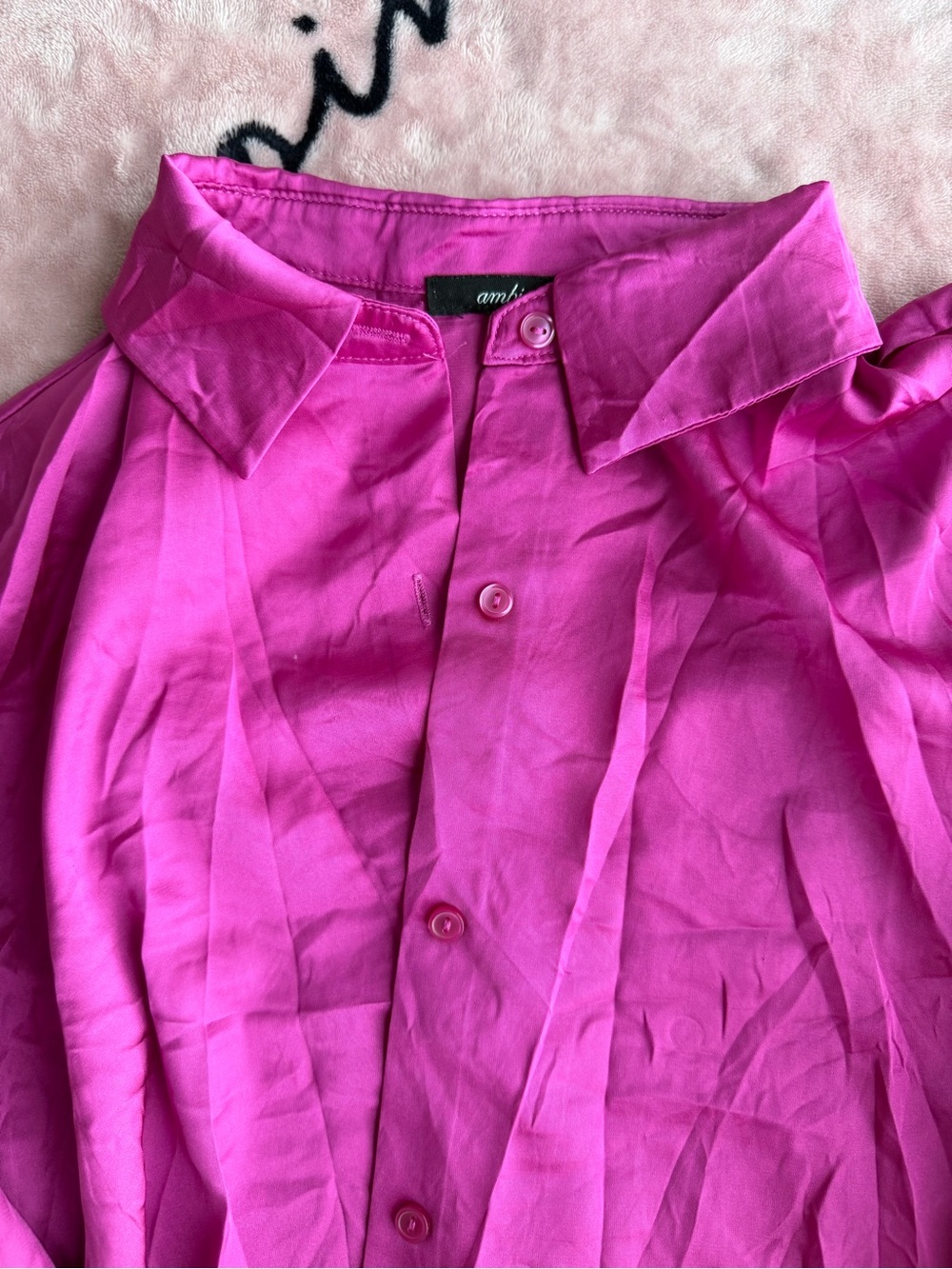 Pink button down top - Picture 6 of 7